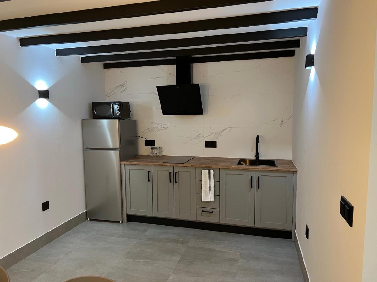 Apartamentos La Chimenea Mérida Luaran gambar