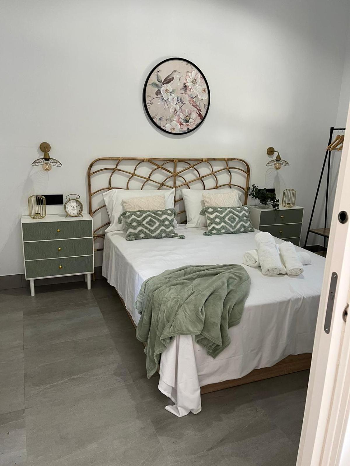 Apartamentos La Chimenea Mérida Luaran gambar